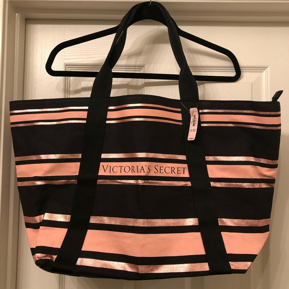 BNWT Large Victoria’s Secret Tote